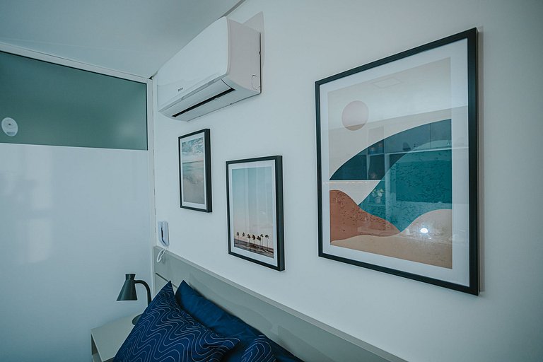 Studio moderno c/ piscina rooftop perto da praia