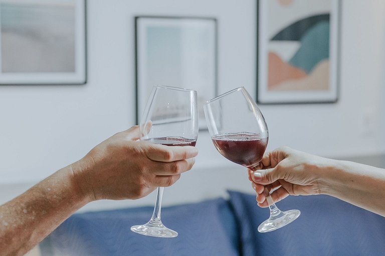 Studio moderno c/ piscina rooftop perto da praia