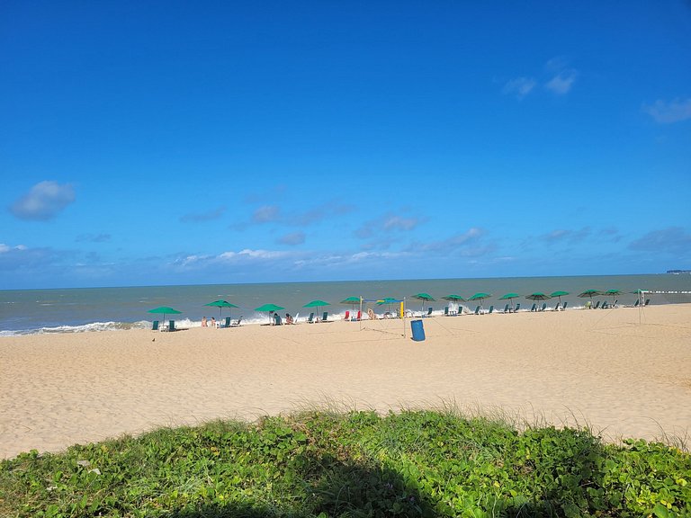 Belo flat na praia do Bessa