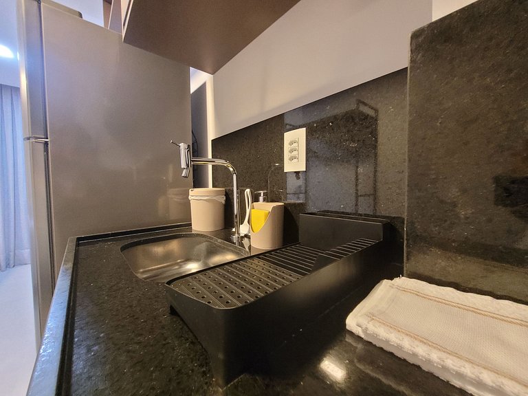 Flat Sensacional com Varanda 50m da Praia