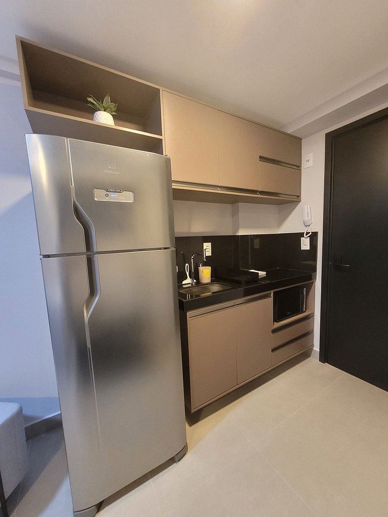 Flat Sensacional com Varanda 50m da Praia