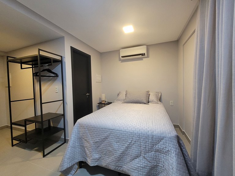 Flat Sensacional com Varanda 50m da Praia