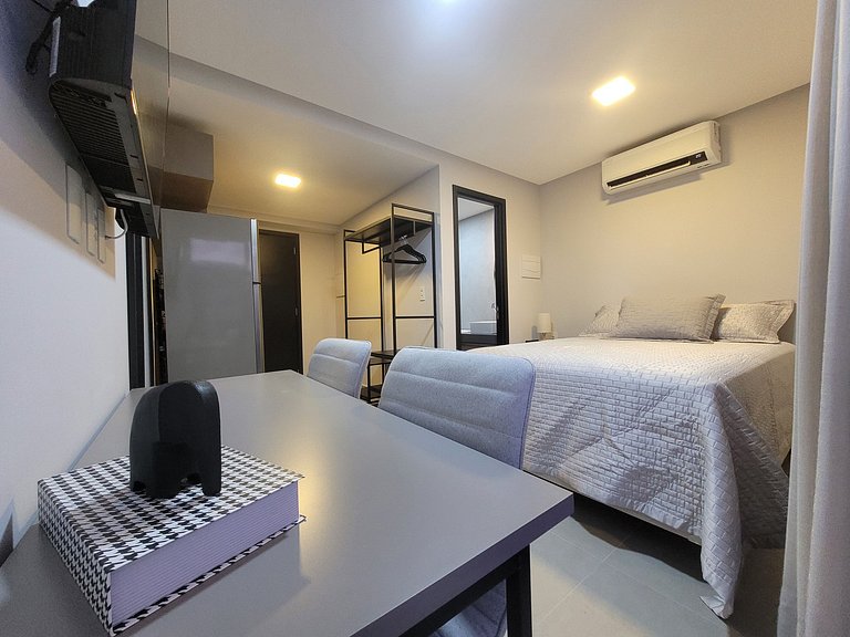 Flat Sensacional com Varanda 50m da Praia