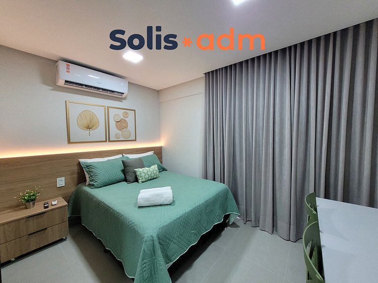 Lindo Flat com Varanda a 50m da praia