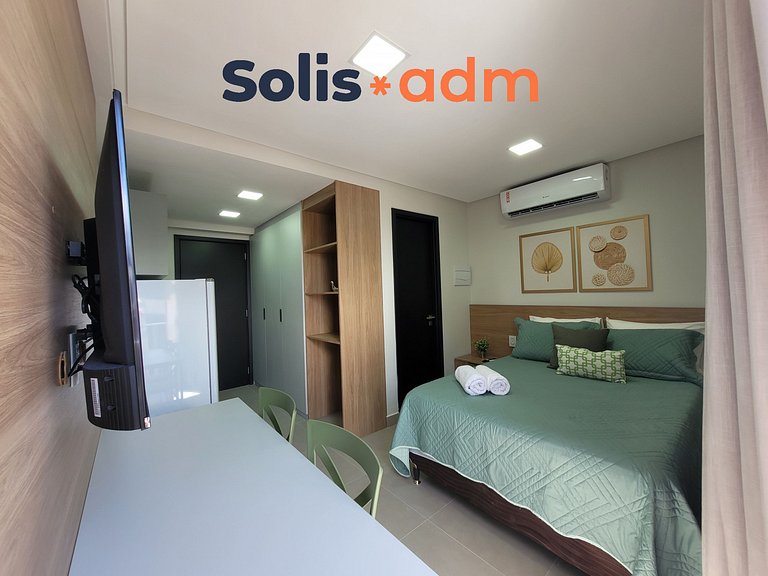 Lindo Flat com Varanda a 50m da praia