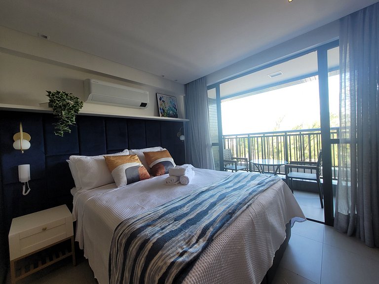 Flat 50m da Praia com Varanda e Vista