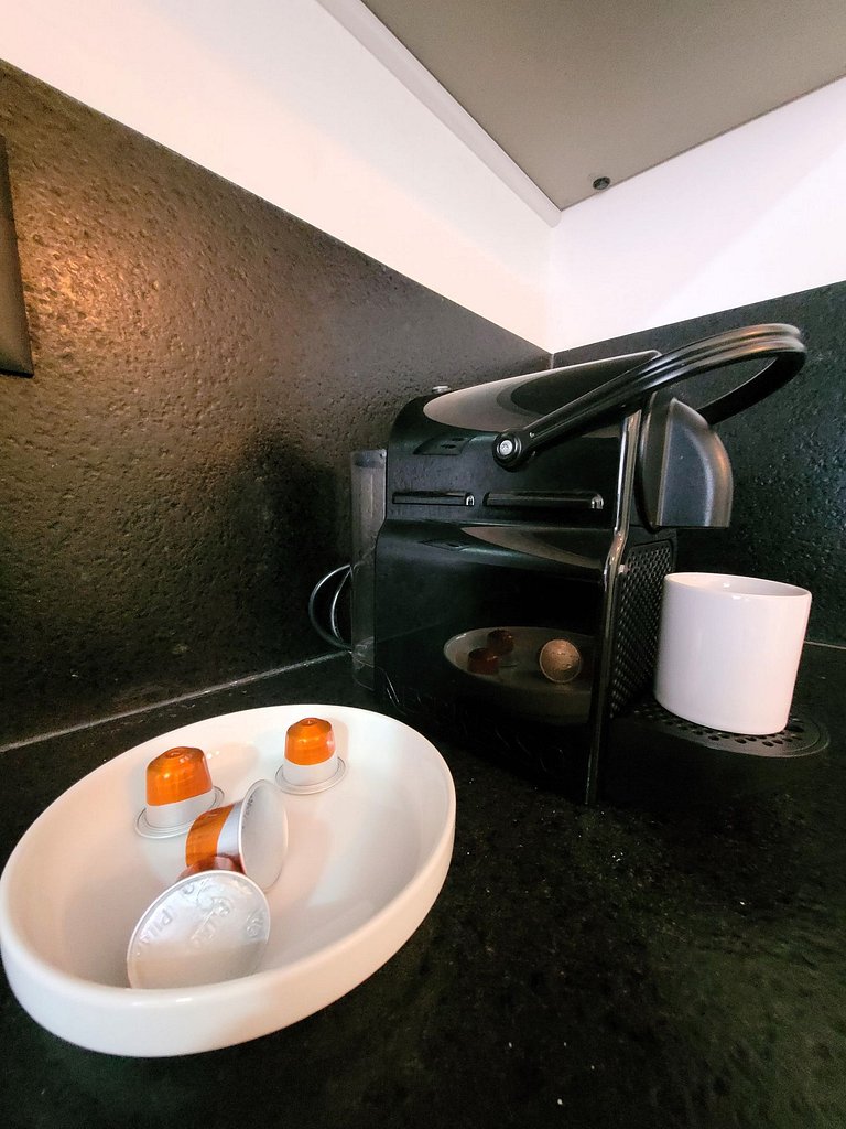 Aproveite o Rooftop com Piscina | A 50m da Praia