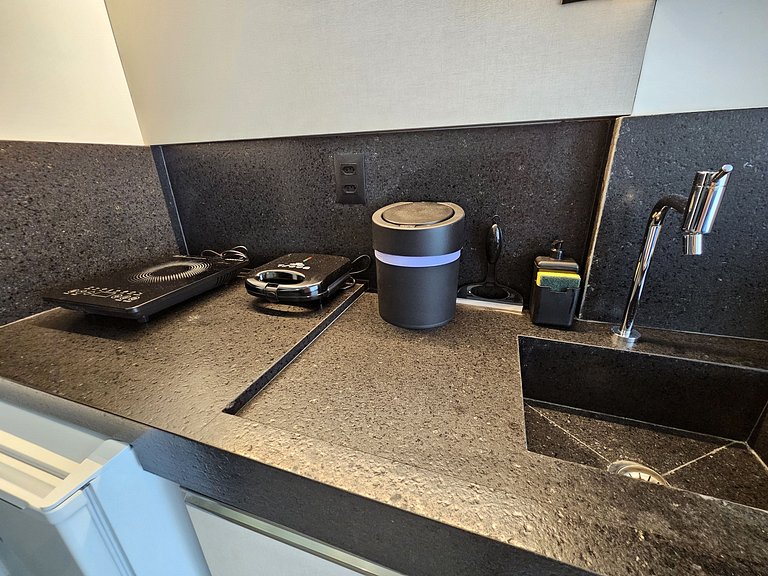 Studio no Coração do Bessa | Av. Principal