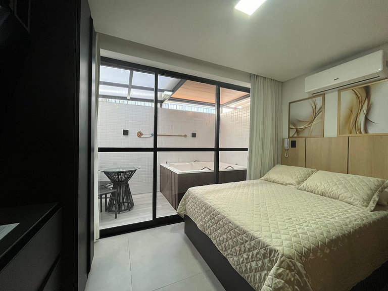 Jacuzzi Privativa | Refúgio Romântico para 2