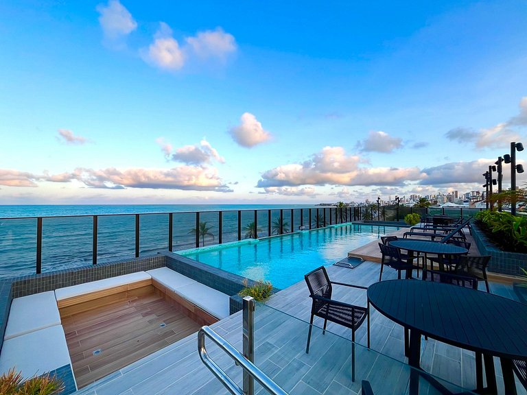 Apartamento novo com vista para o mar. BH-305