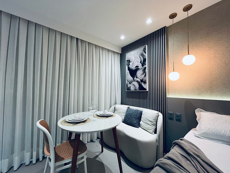 Lindo Studio à Beira Mar com Área Externa