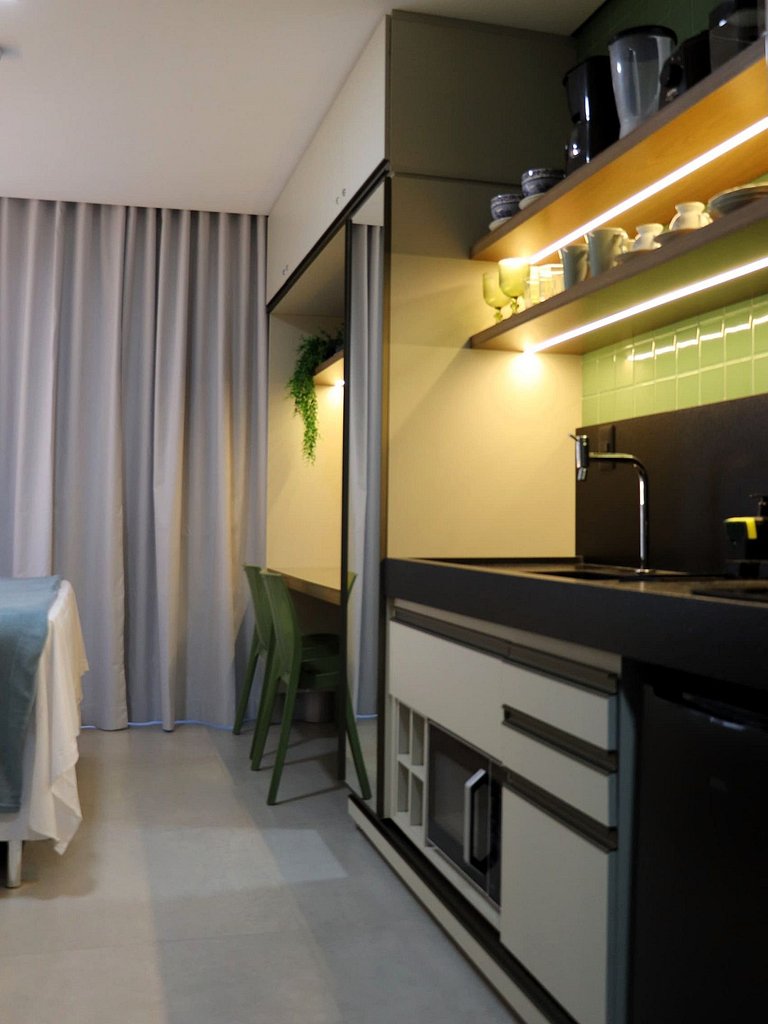 Flat moderno no Bessa, a poucos metros da praia