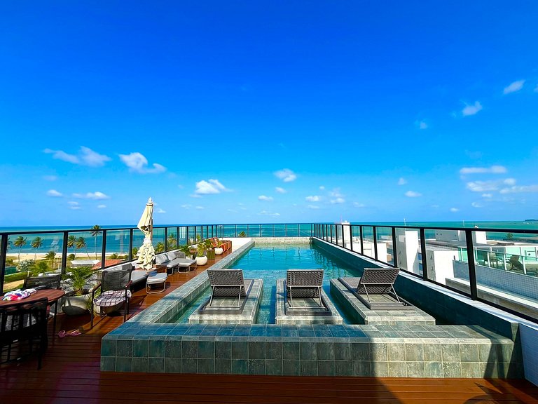 Flat Lindo e Espaçoso com Varanda e Vista Mar