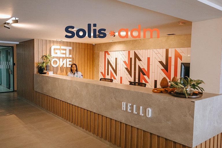 Studio moderno com cama king e muito conforto