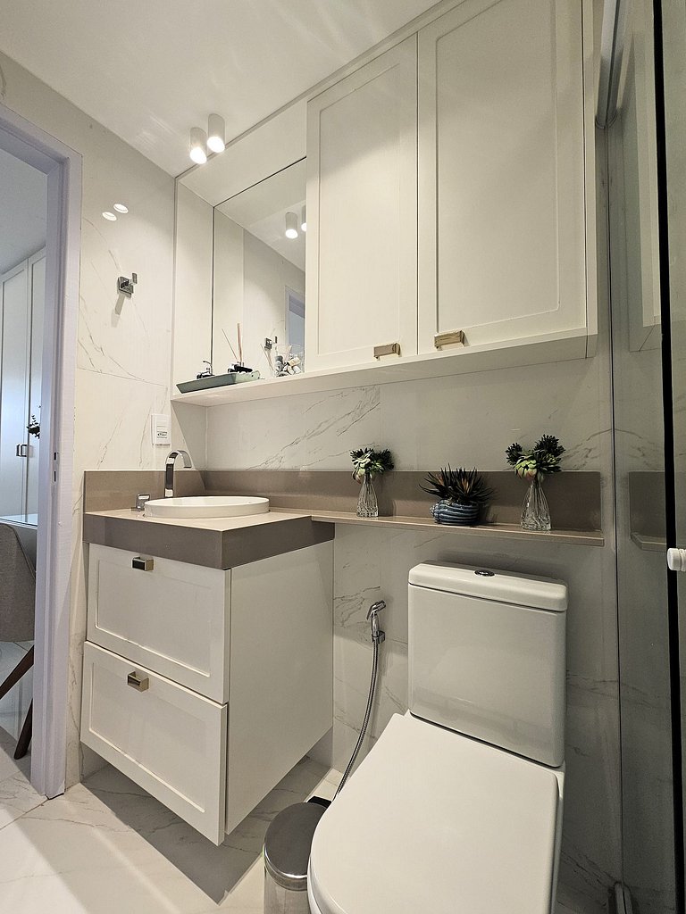 Apartamento Elegante 2 Quartos 50m da Praia