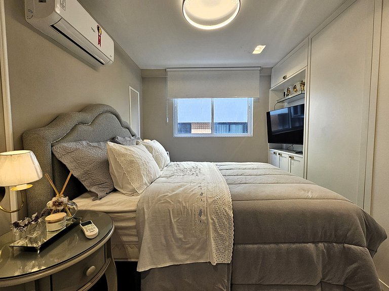 Apartamento Elegante 2 Quartos 50m da Praia