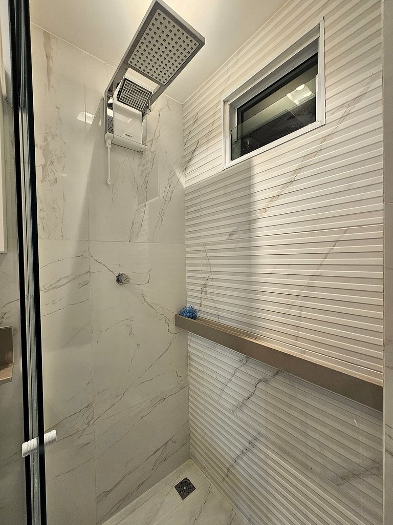 Elegante Apartamento 2 Quartos – 100m da Praia