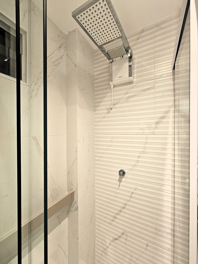 Apartamento Elegante 2 Quartos 50m da Praia