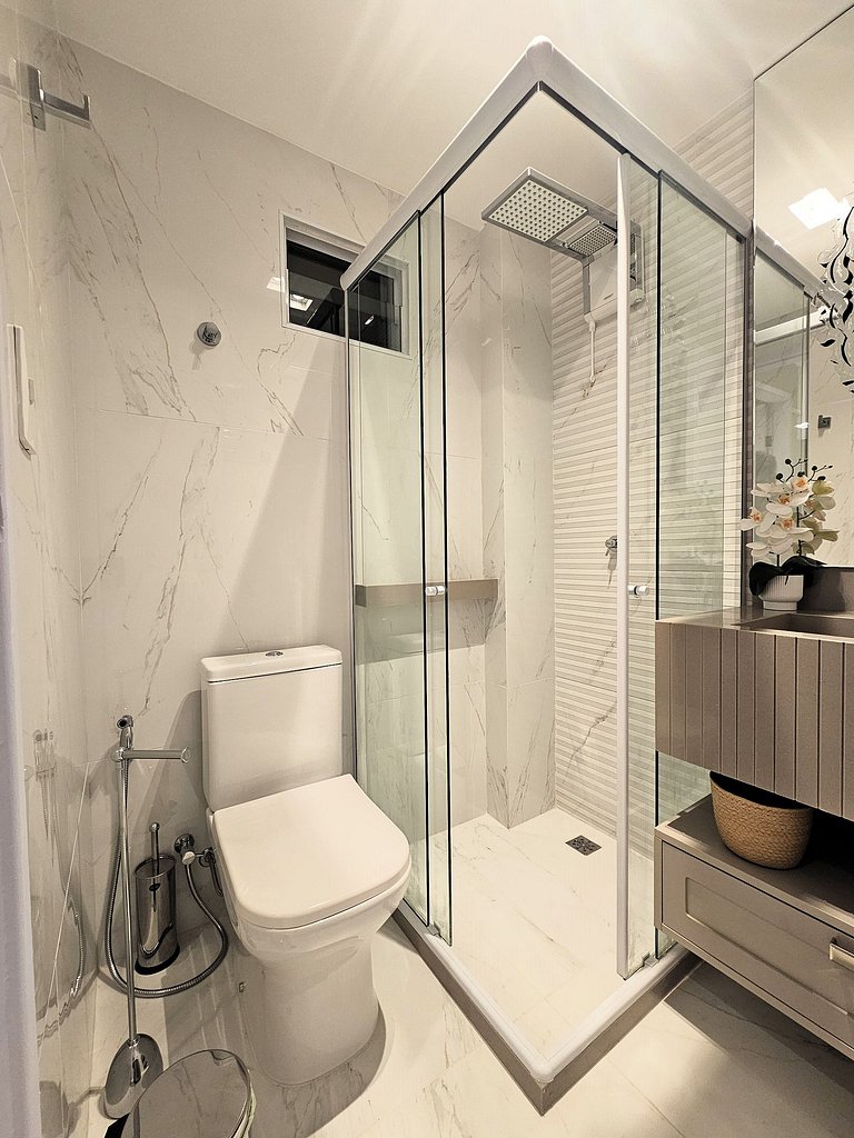 Apartamento Elegante 2 Quartos 50m da Praia