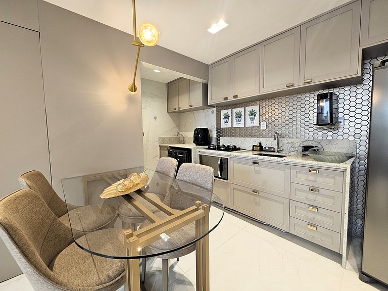 Elegante Apartamento 2 Quartos – 100m da Praia