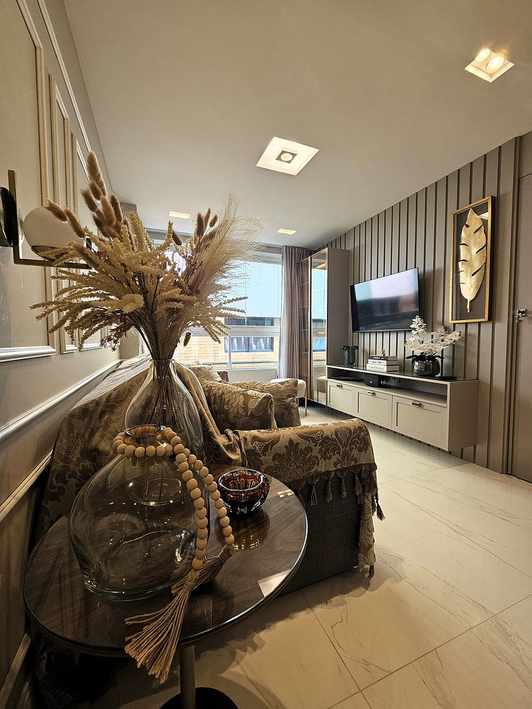 Apartamento Elegante 2 Quartos 50m da Praia