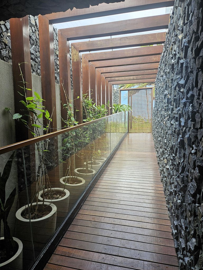 Flat "Pé na areia" com Varanda e Vista Mar