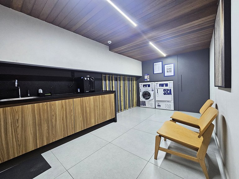 Flat "Pé na areia" com Varanda e Vista Mar