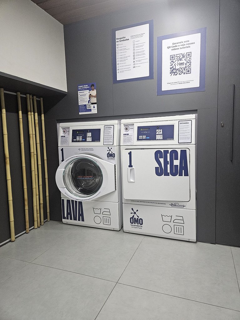 Flat "Pé na areia" com Varanda e Vista Mar