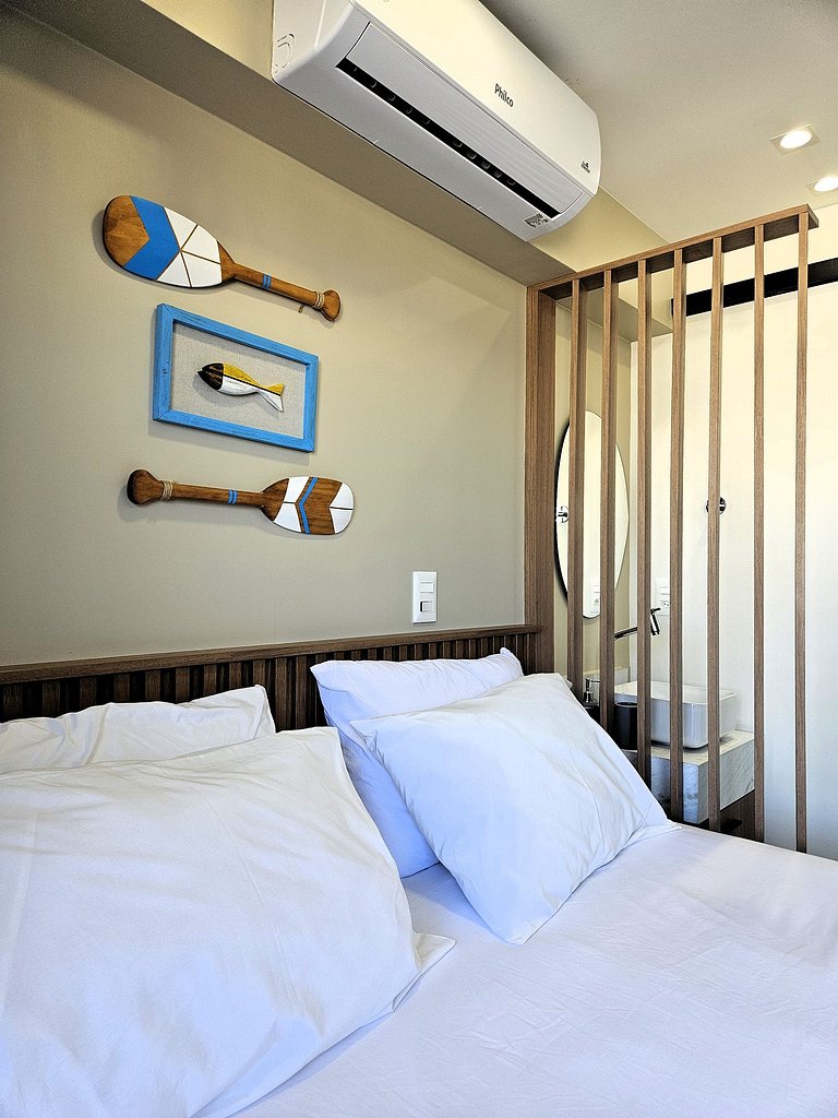 Flat "Pé na areia" com Varanda e Vista Mar