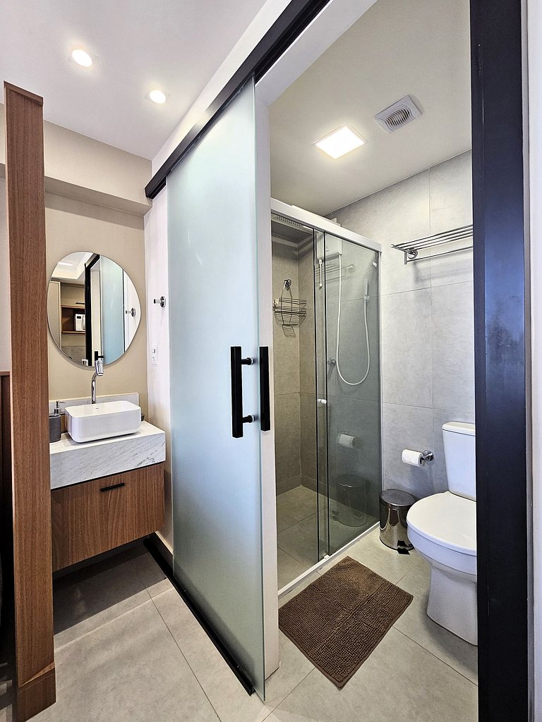 Flat "Pé na areia" com Varanda e Vista Mar