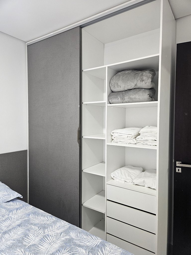 Apartamento 100 metros do Caribessa