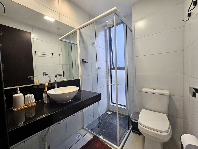 Apartamento 100 metros do Caribessa