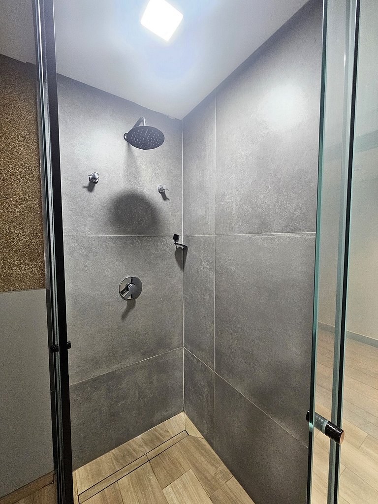 Flat Moderno Beira Mar no Cabo Branco