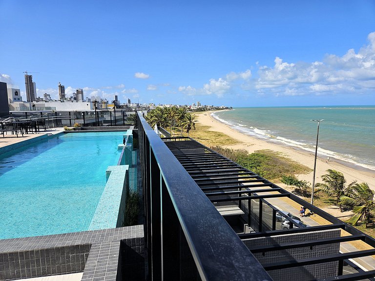 Apto com Varanda e Vista Mar no Beach Haus