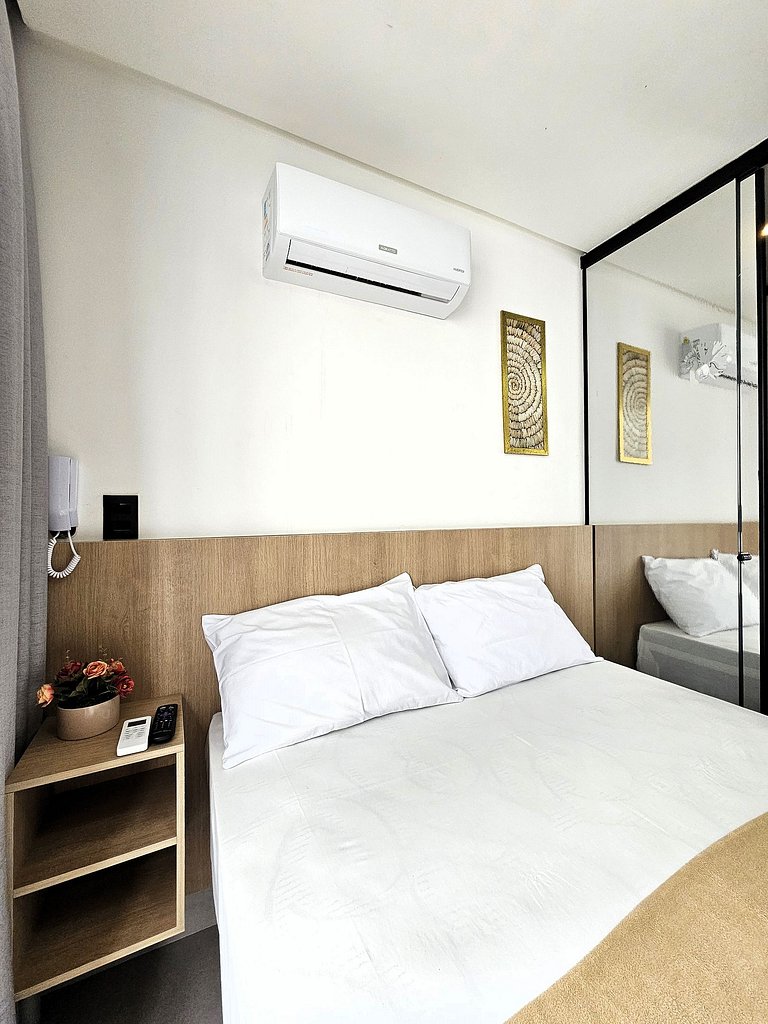 Conforto e Piscina na Cobertura | 50m da Praia