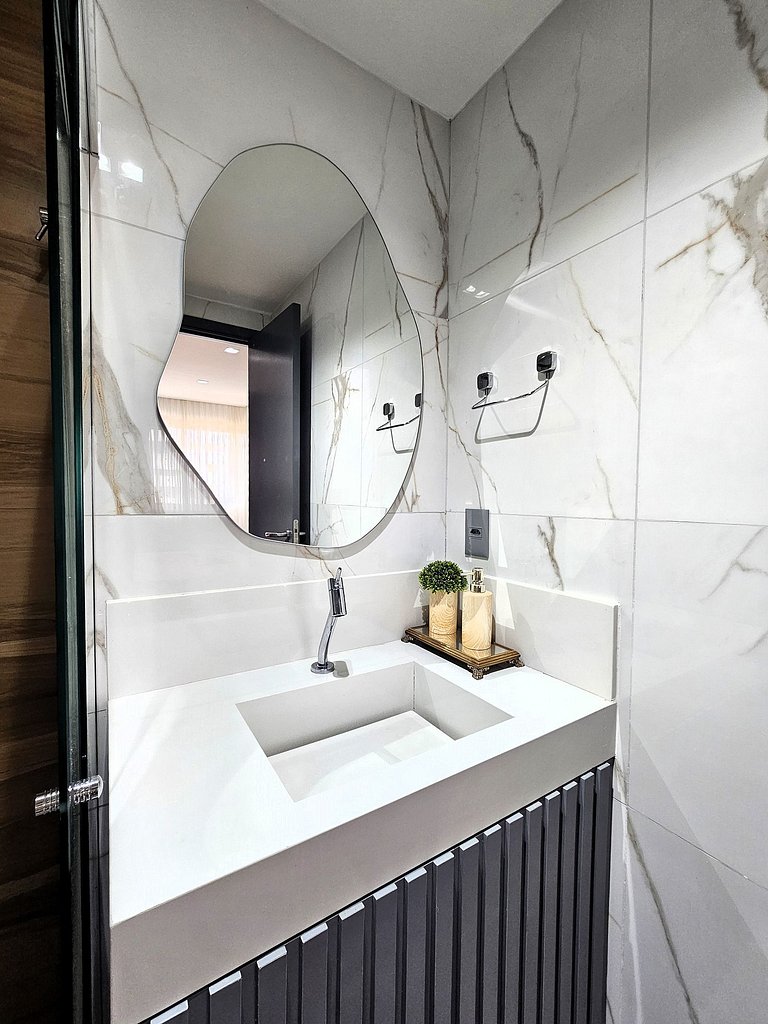 Lindo Apto 2 quartos 100 metros da praia