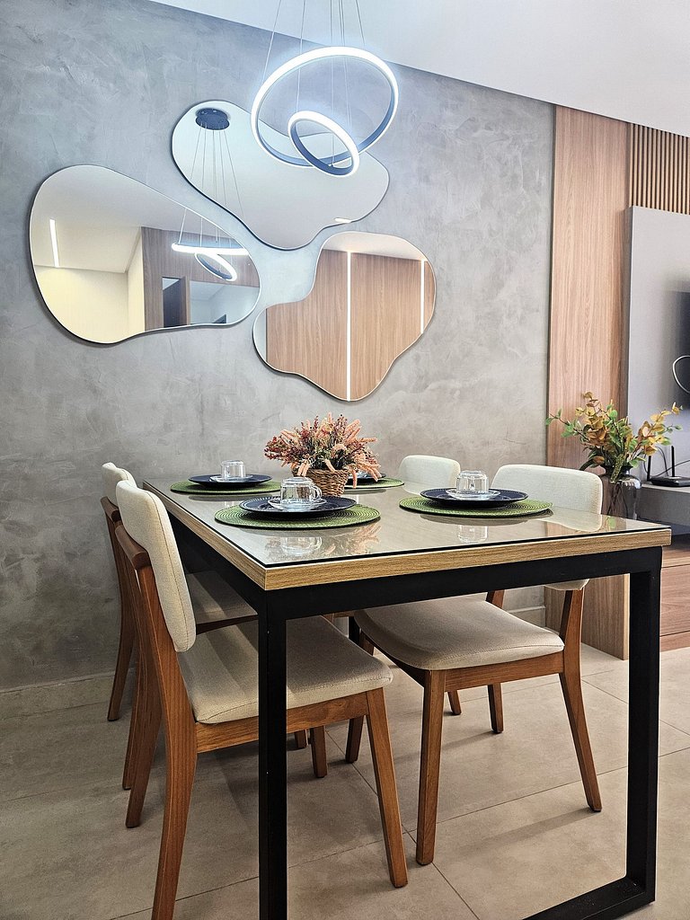 Lindo Apto 2 quartos 100 metros da praia