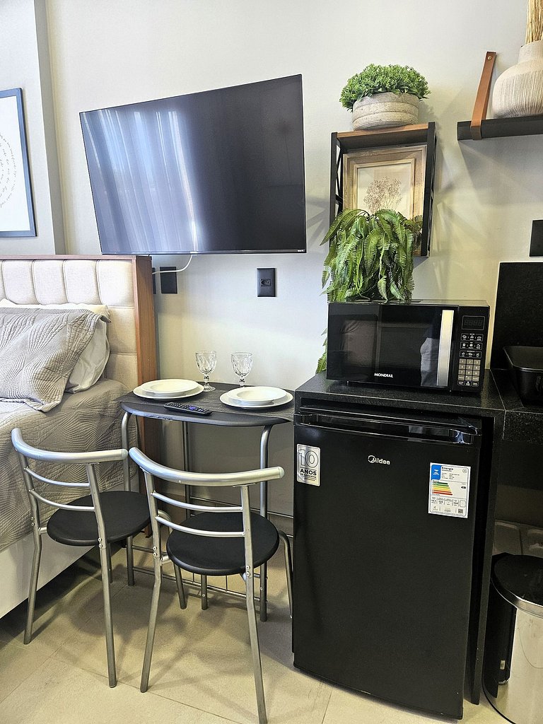 Studio com Varanda e Vista-Mar