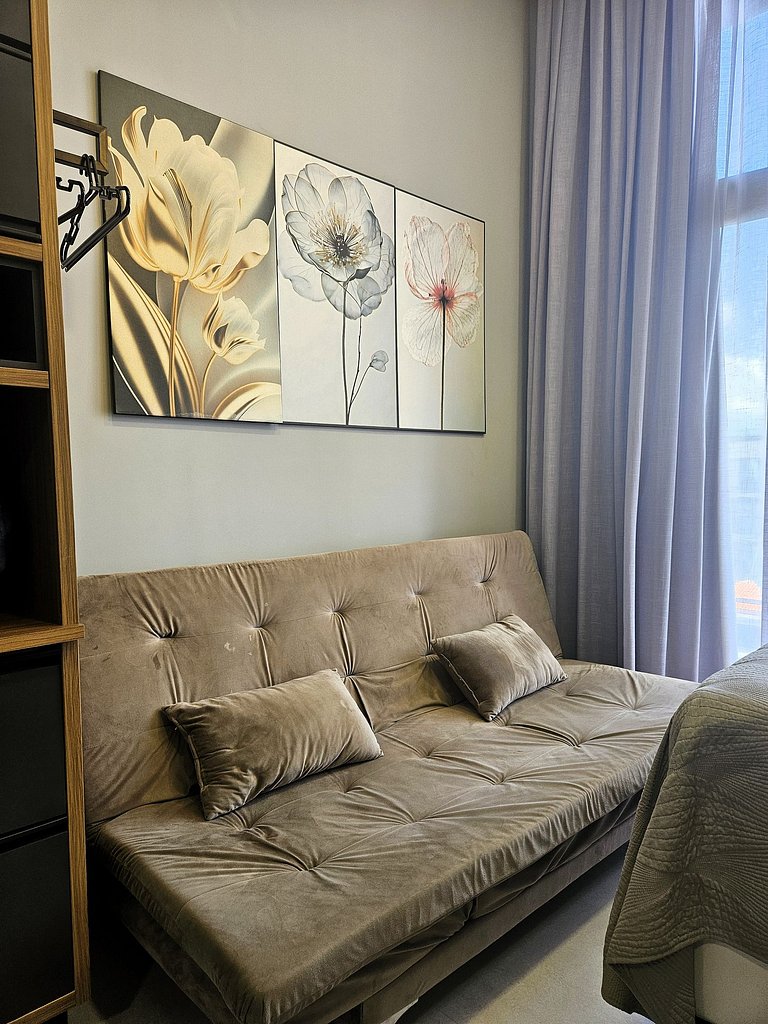 Studio com Varanda e Vista-Mar