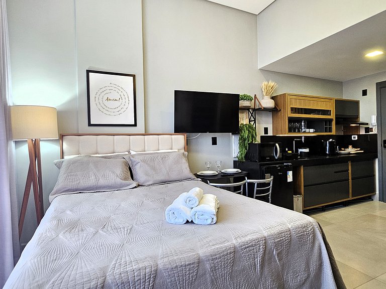 Studio com Varanda e Vista-Mar