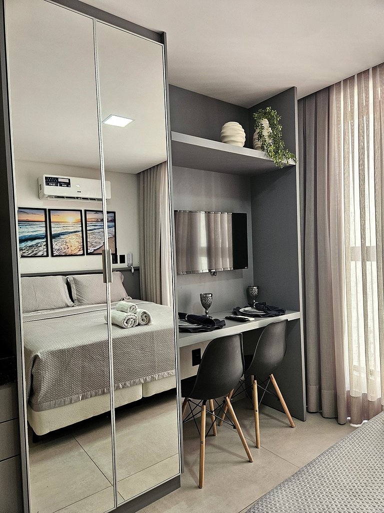 Acomodação completa na praia do Bessa