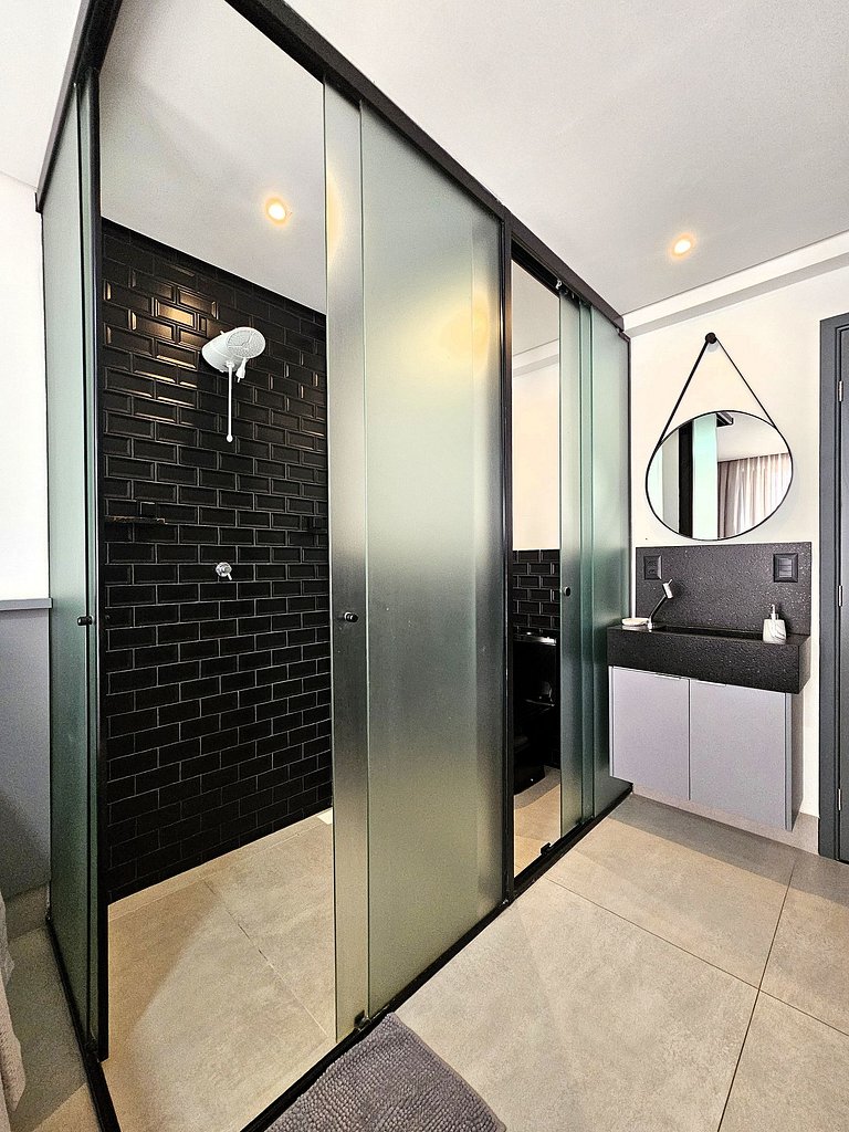 Acomodação completa na praia do Bessa