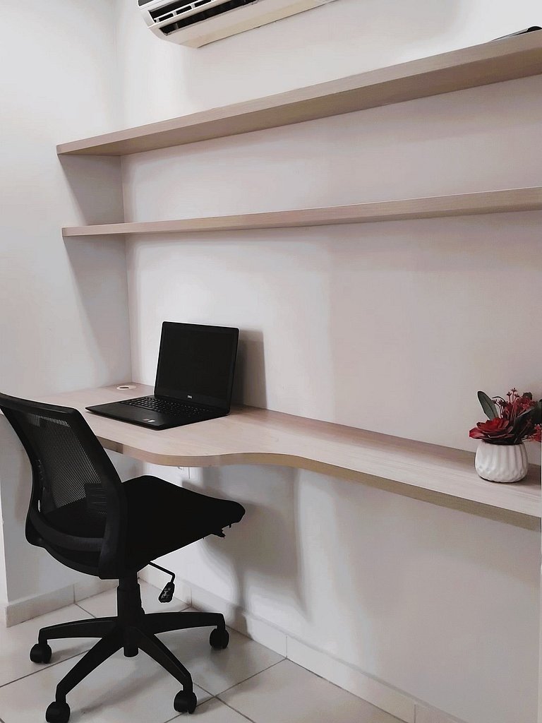 Conforto e tranquilidade a 50m da praia