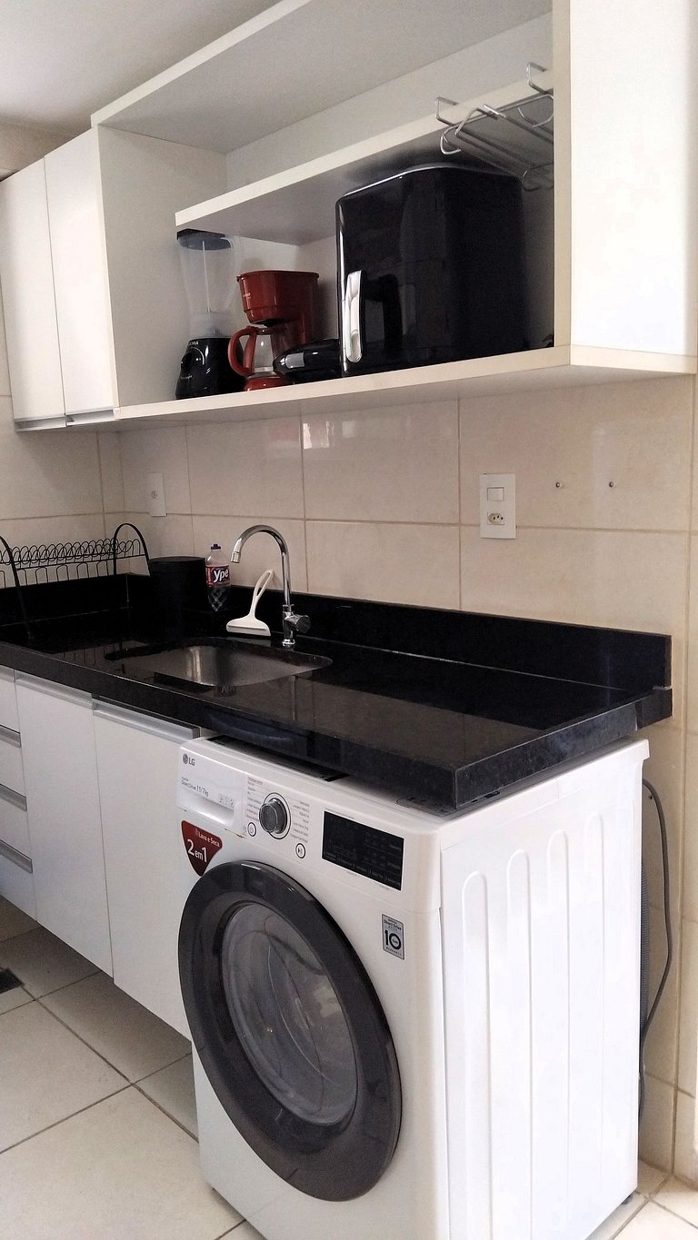 Conforto e tranquilidade a 50m da praia