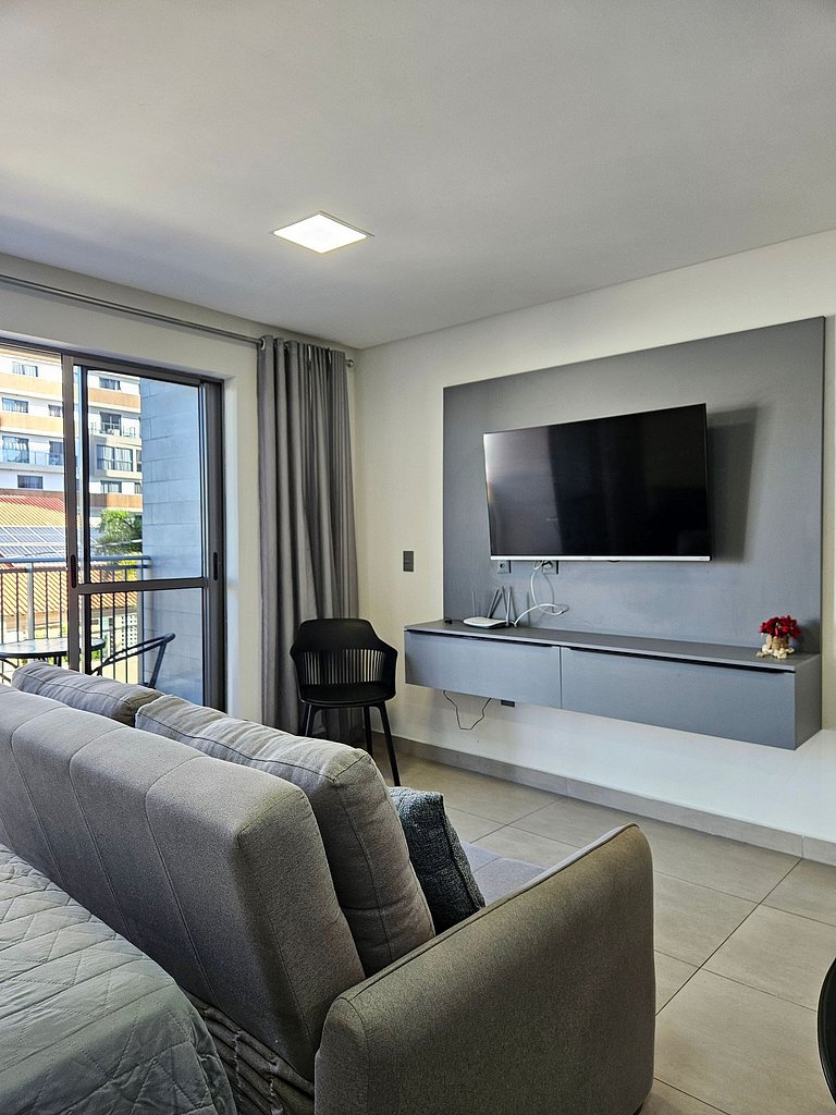 Studio amplo 100 metros da praia