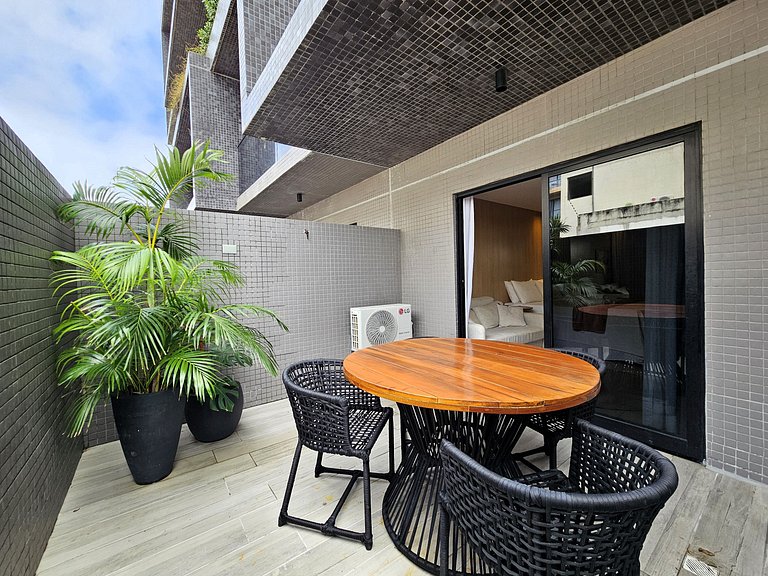 Lindo Studio à Beira Mar com Área Externa